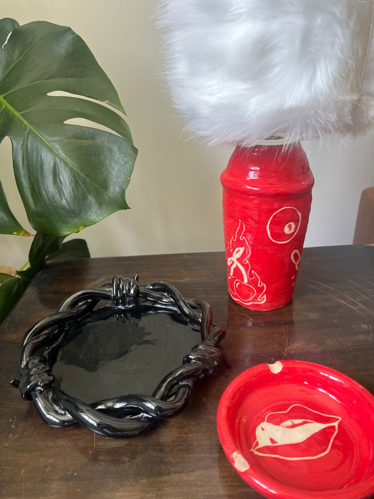 Barbwire Tray