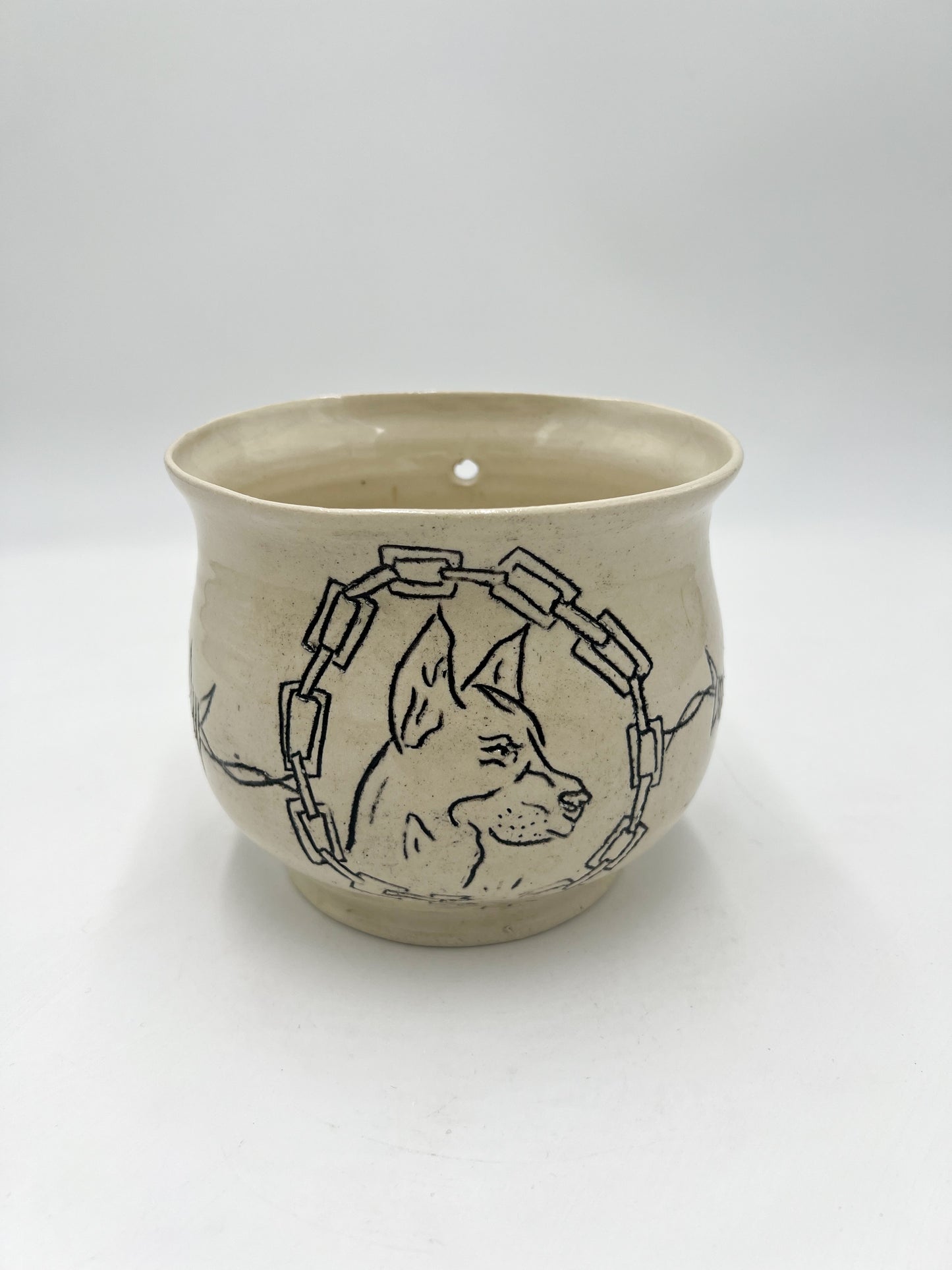 Ruff Wall Plant Pot