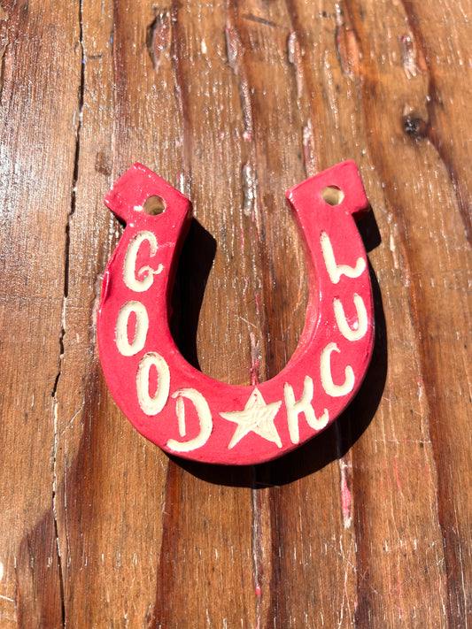 Good Luck Horseshoe (maroon)