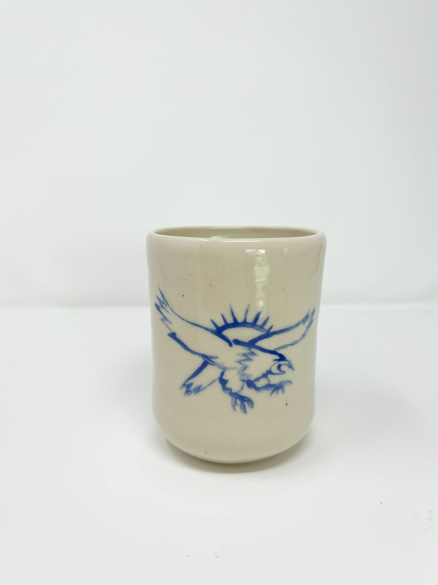 Eagle Thumb Cup
