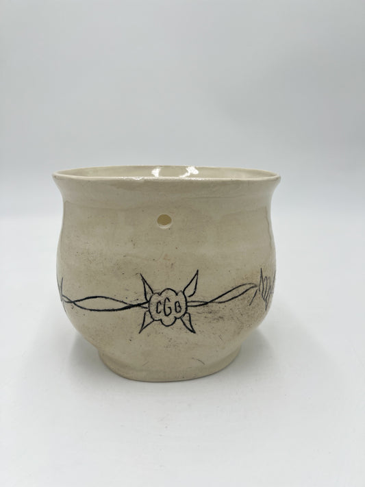 Ruff Wall Plant Pot