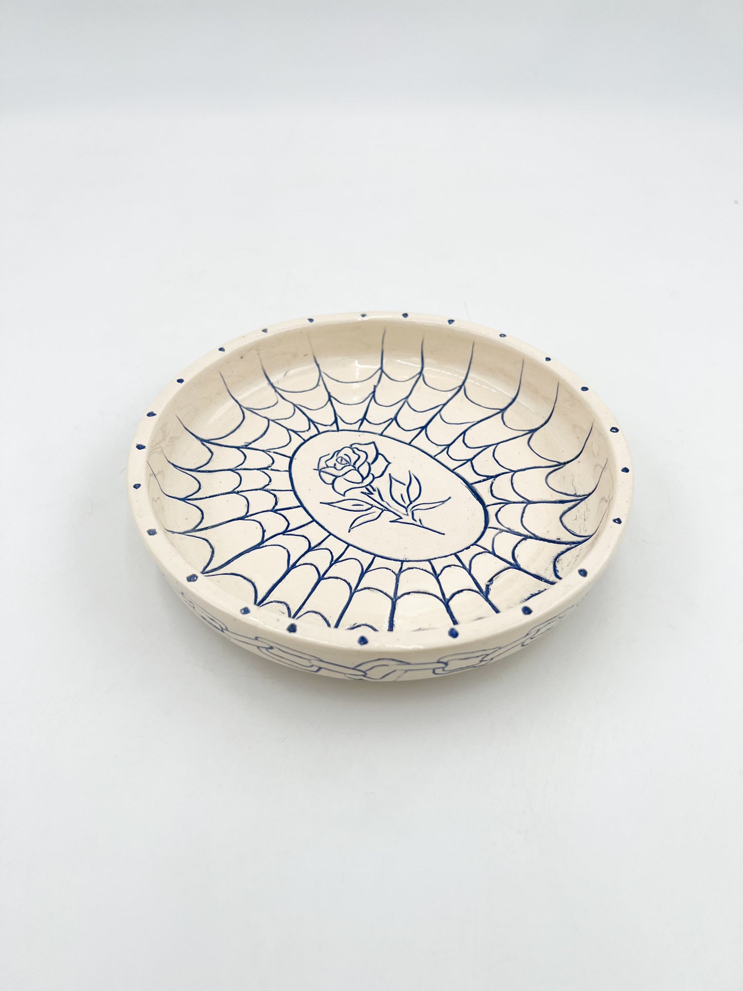 Imbedded Rose Dish